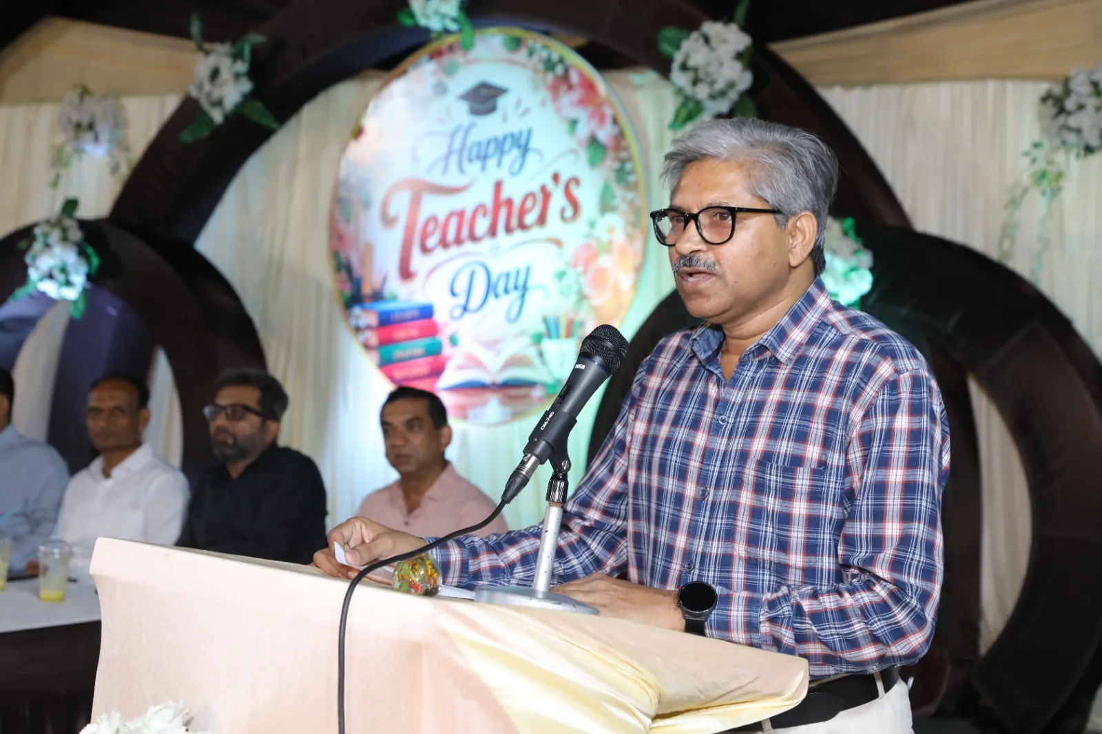 Speaking on Teachers' Day